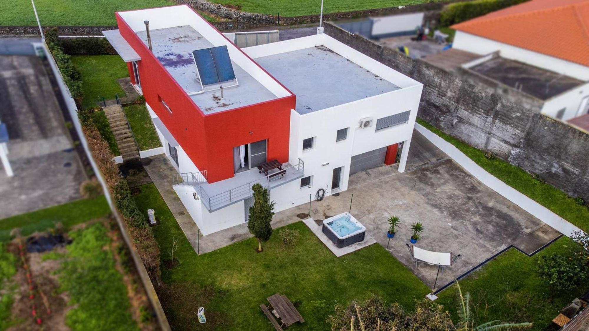 Holiday home Santana House
